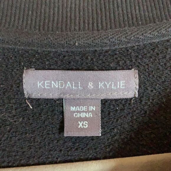 Kendall & Kylie Black & Floral Print Sweater Top - Picture 8 of 11